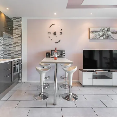 Appartement Playa Honda Bright Stay With Pool